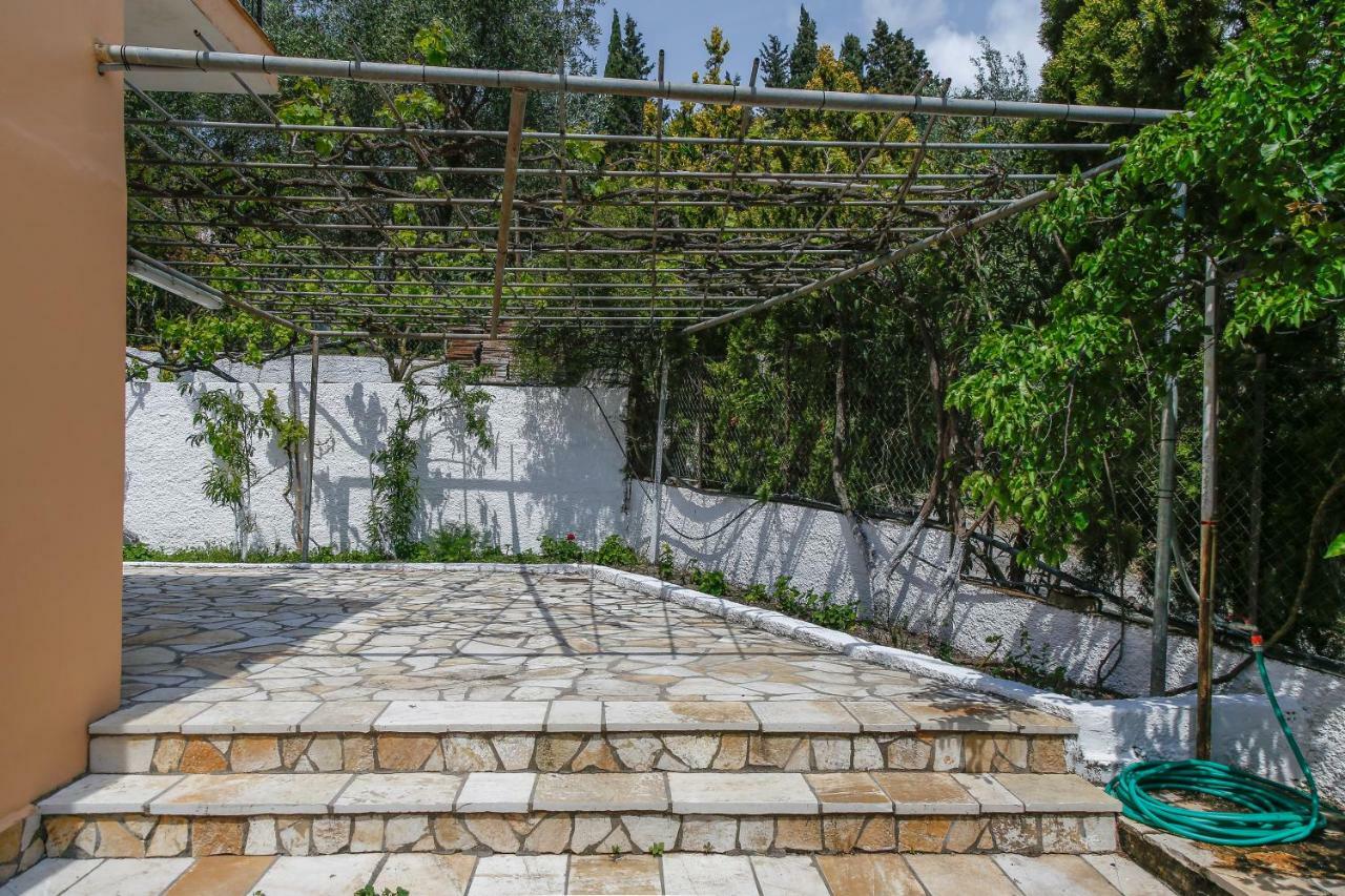 Andreas Apartmán Agios Georgios Pagon